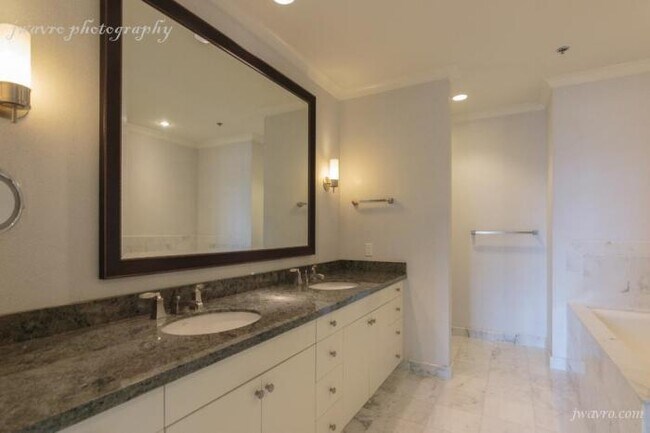 Foto del edificio - 2 bedroom in San Francisco CA 94104