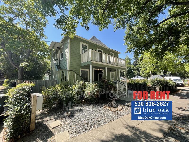 Foto principal - 385 E 12th St