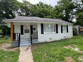 Building Photo - 839 Hamilton St