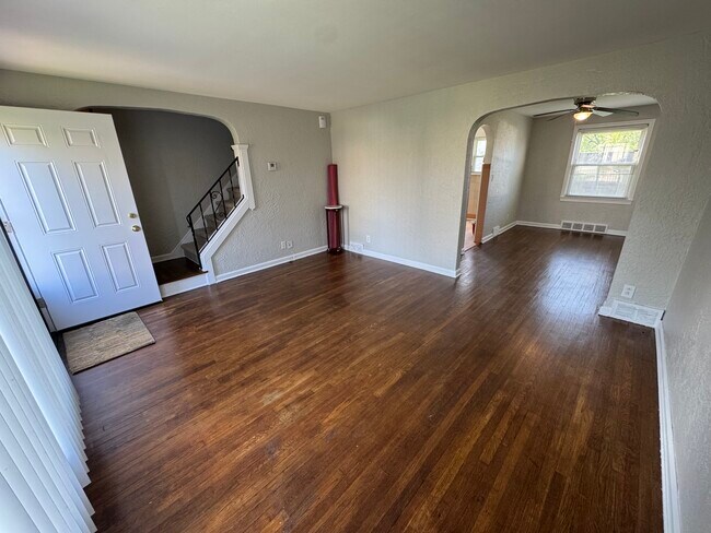 Foto del edificio - 124 Spangler Rd NE