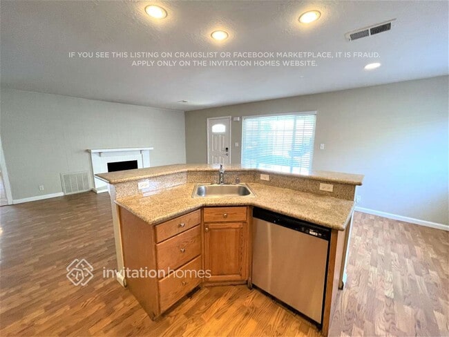 Foto del edificio - 868 Ashwood Ave