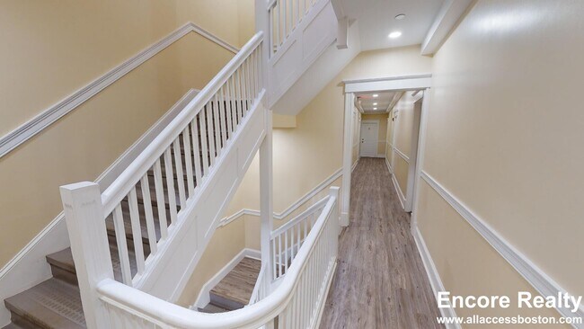 Foto del edificio - 123 Sutherland Rd