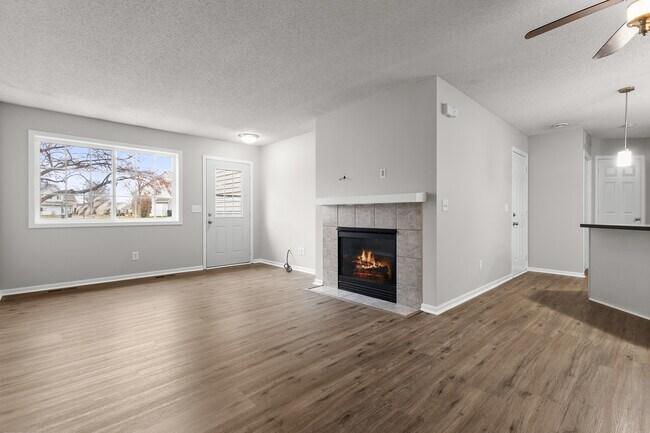 Foto del edificio - 17303 Wilderness Cir SE