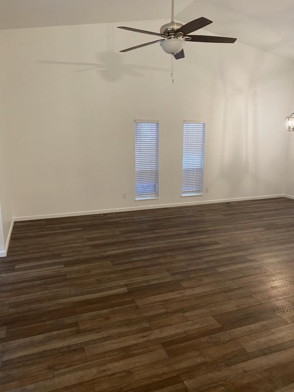Building Photo - 3906 S Midsummer Drive