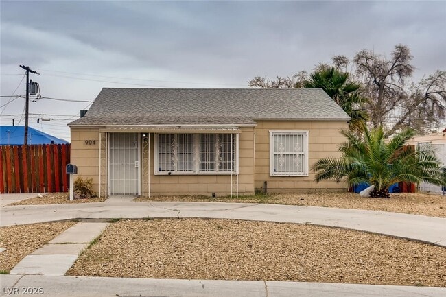 Building Photo - 904 Biltmore Dr