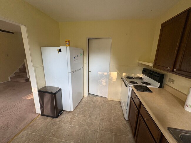 Foto del edificio - 13 Dewitt St