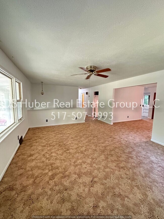 Building Photo - 12469 Kruger Ln