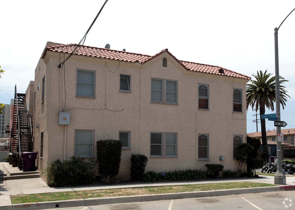 Foto principal - 136 Esperanza Ave