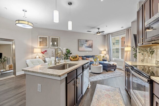 Building Photo - Mezzo 1