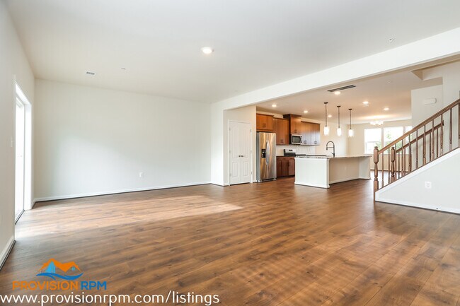 Foto del edificio - 1302 Amber Creek Rd