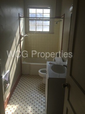 Foto del edificio - 1 Bedroom Duplex near LSU Hospital