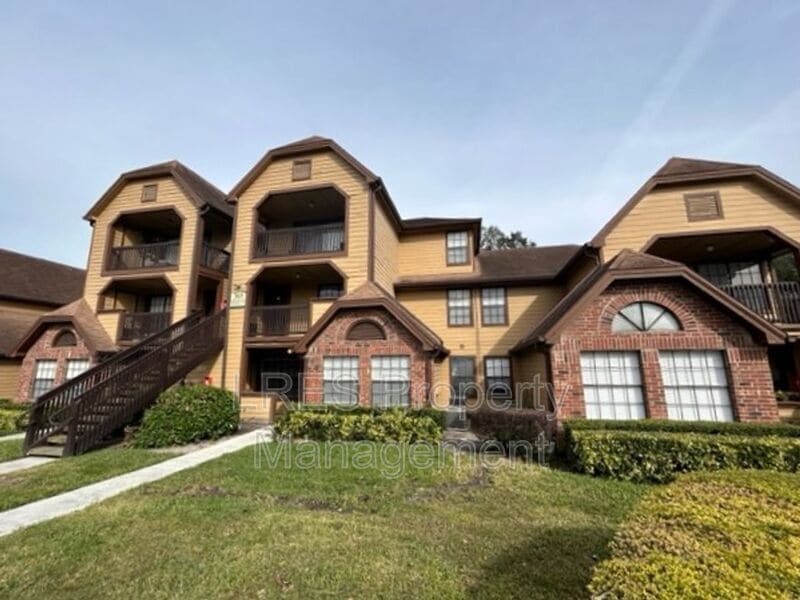 Photo - 365 Forestway Cir