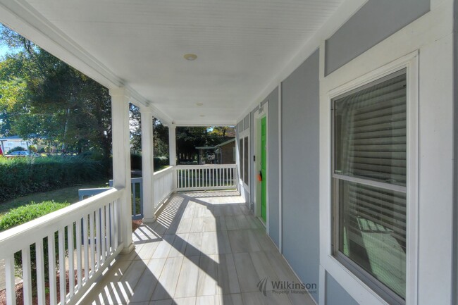 Building Photo - Your Cozy 2BR Home in Carr Heights Awaits!