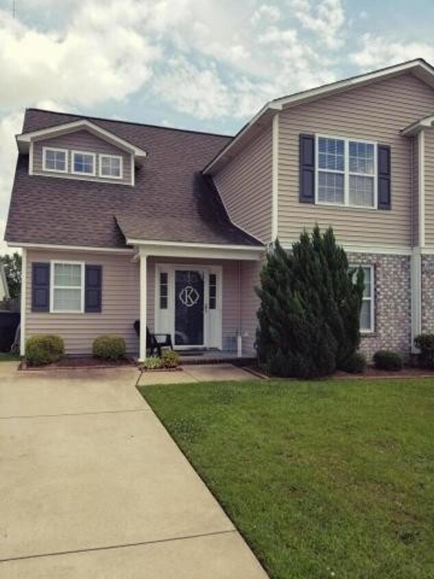 Primary Photo - Townhome in Hampton Creek Subdivision