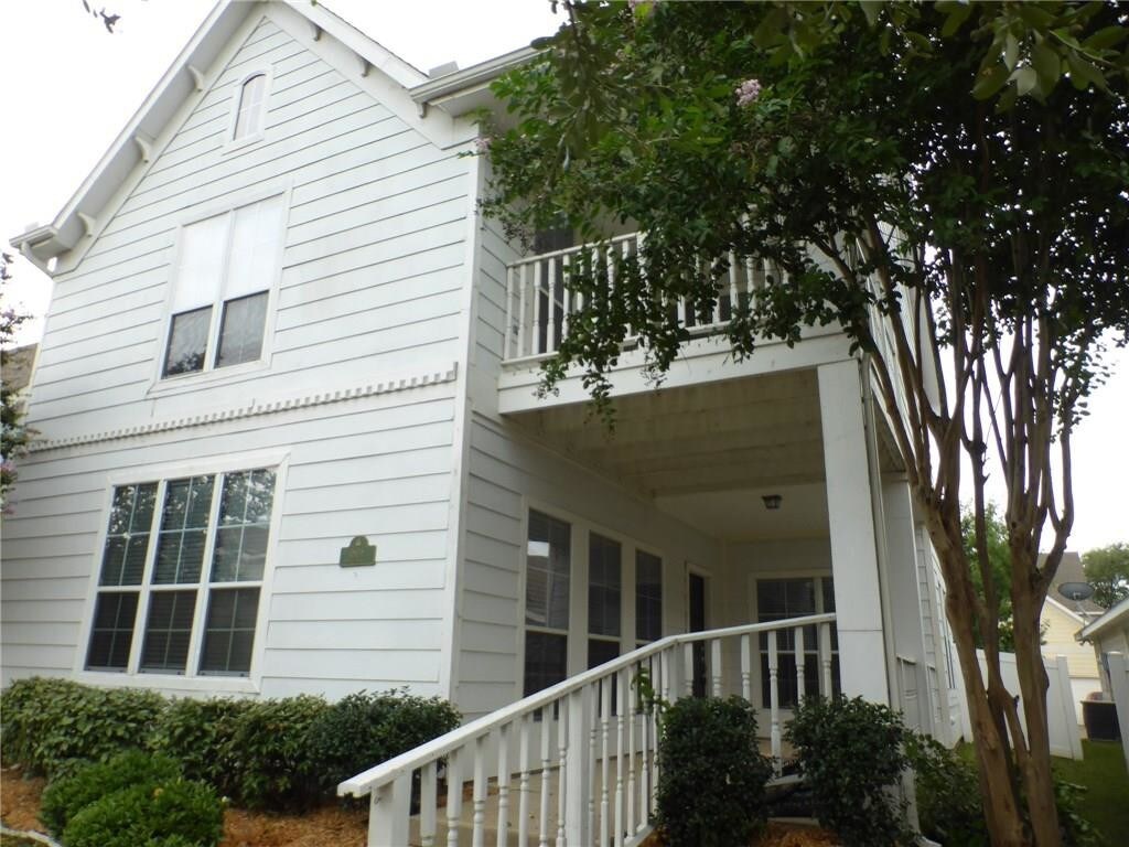 Primary Photo - 1808 Mercer Way