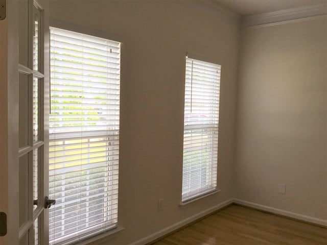 Building Photo - 1015 Farmingham Ln