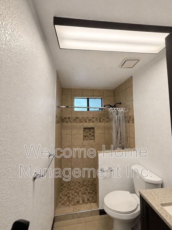 Foto del edificio - 663 F St