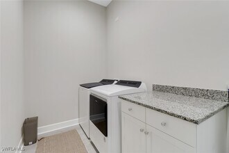 Building Photo - 6299 Arriba Ave