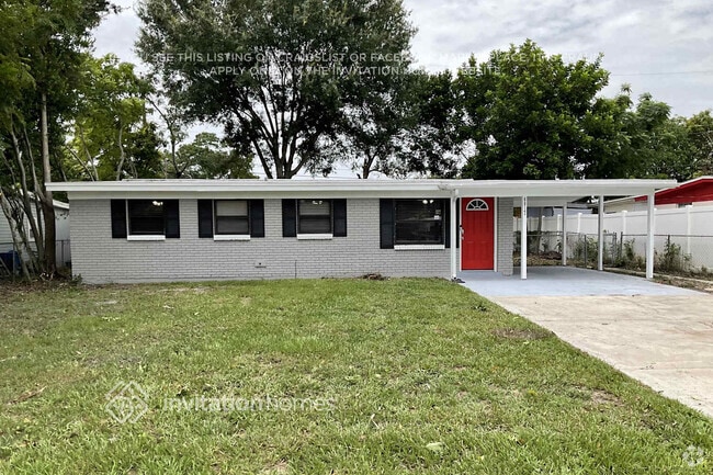 Building Photo - 6817 Tuttle St