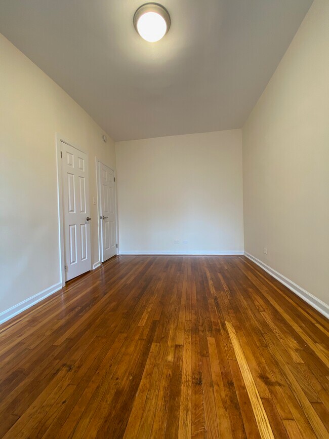 Bedroom - 1218 Saint Nicholas Ave