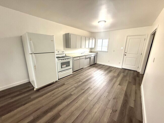 Building Photo - 1212 Brockenbraugh Ct