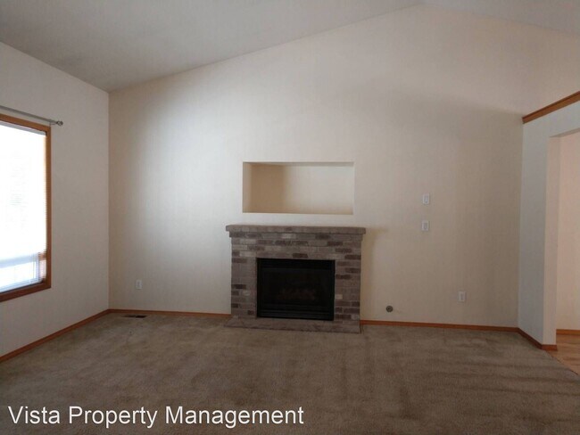 Foto del edificio - 3 br, 2 bath House - 13311 161st St. Ct. E