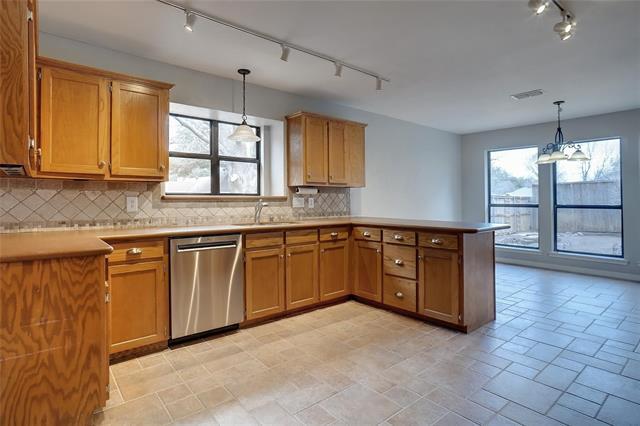 Foto del edificio - 1404 Cambridge Ln