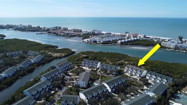 Building Photo - 14767 Seminole Trail