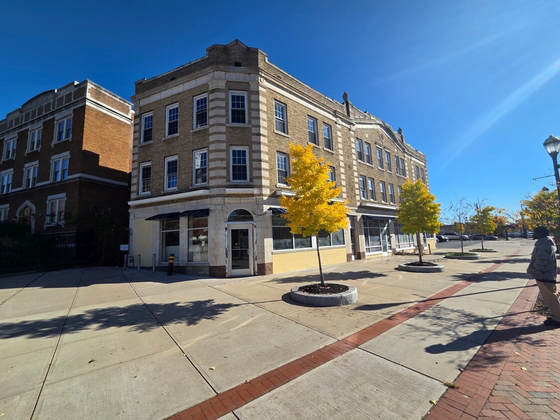 Photo - 696-714-714 Albany Ave (Hartford, CT)