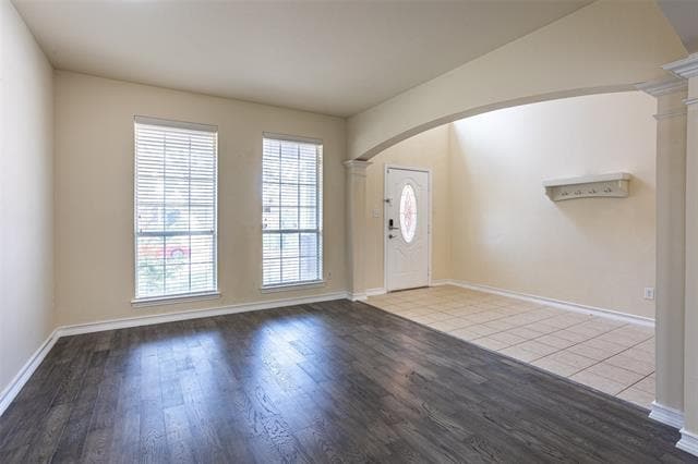 Building Photo - 806 Ambrose Ct