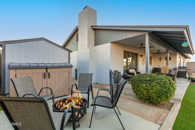 Building Photo - 5026 W Rosewood Dr