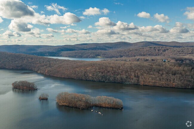 Gather for great community events and fourth of July fireworks at Candlewood Lake.