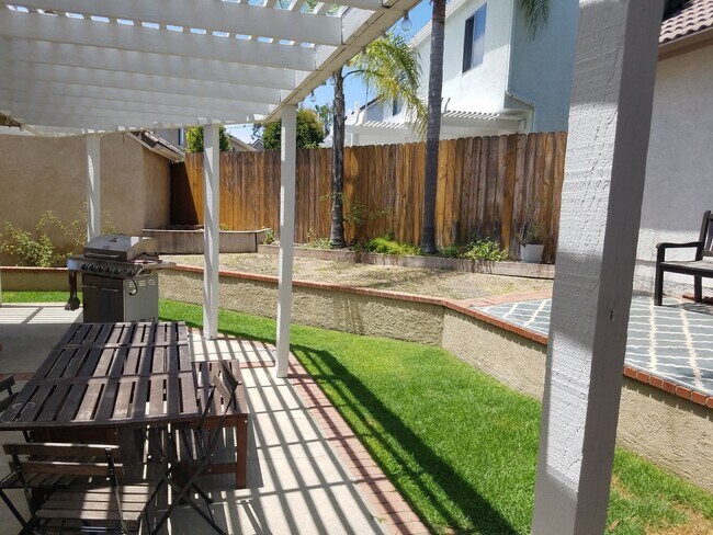 Foto del edificio - 4 bedrooms