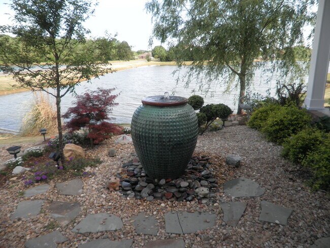 Back Garden - 112 McGraph Cv