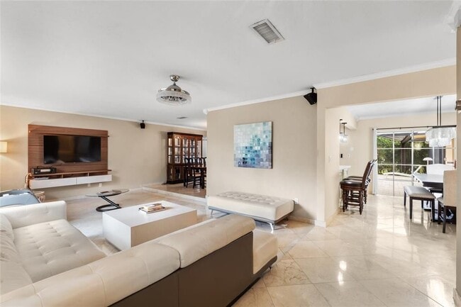 Foto del edificio - 11201 SW 136th St