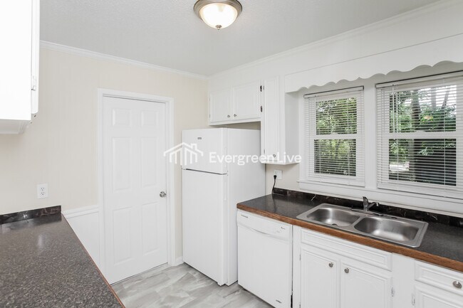 Building Photo - coming soon