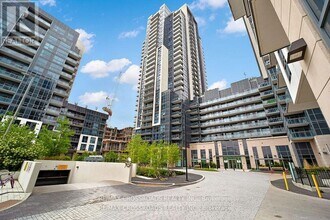 Building Photo - 20 Meadowglen Pl