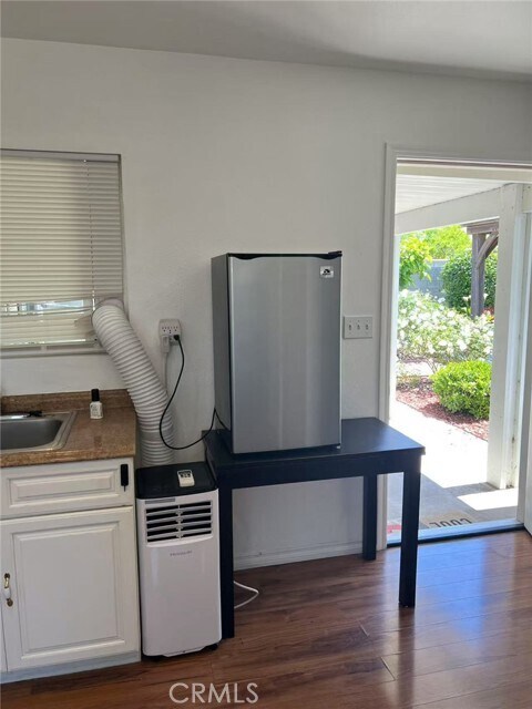 Foto del edificio - 24416 Osprey St