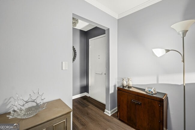 Foto del edificio - 6851 Roswell Rd