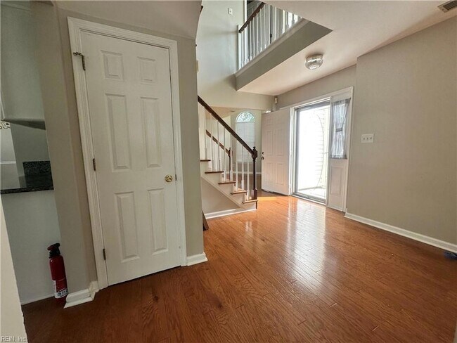 Foto del edificio - 2736 Alamance Cir