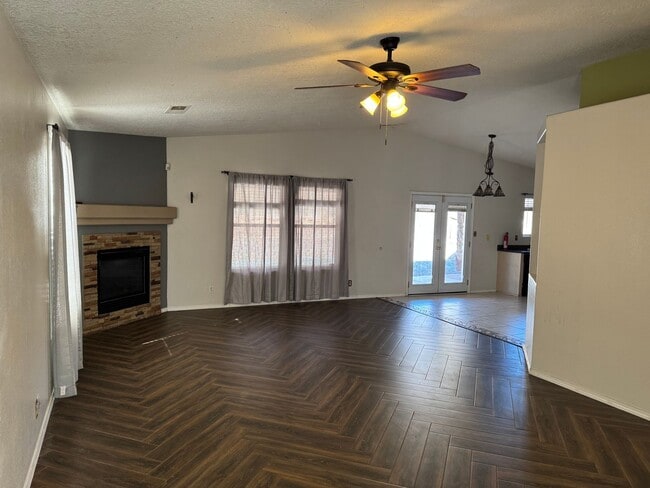 Building Photo - Spacious 4-Bedroom Home Near Westgate Community Center | $2,100/mo