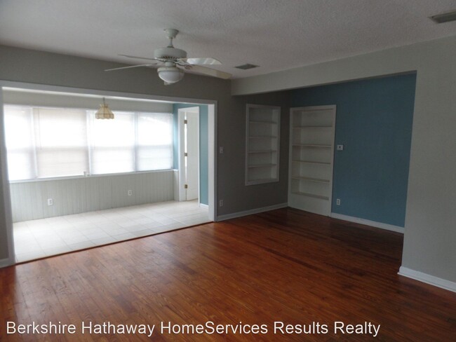 Foto del edificio - 2 br, 1.5 bath House - 211 E. Kaley Street