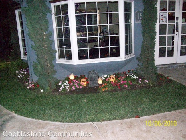 Foto del edificio - 1535 Granite Hills Dr