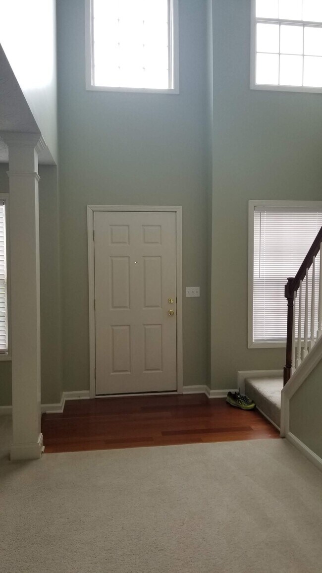 Foto del edificio - 3784 Winthrop Dr