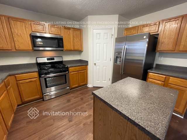 Foto del edificio - 4370 Mountain Roost Pkwy