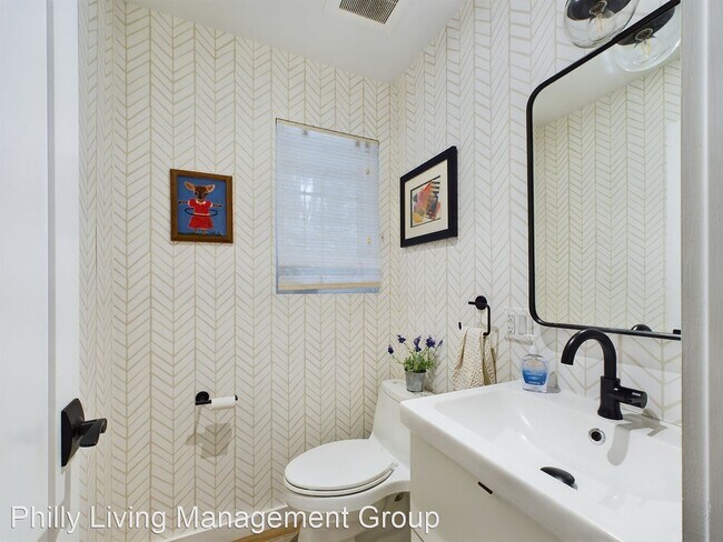 Foto del edificio - 3 br, 2.5 bath House - 1114 Shackamaxon St...