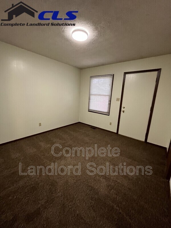 Foto del edificio - 4271 S Kian St