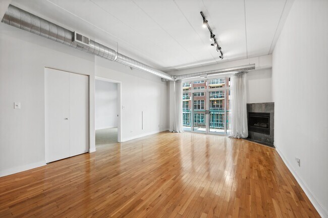 Foto del edificio - 920 W Madison St