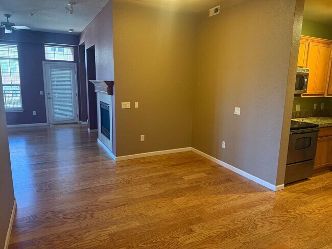 Foto del edificio - "2-Bed, 2-Bath Condo in The Vallagio – Your Perfect Retreat!"
