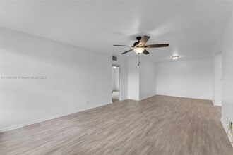 Building Photo - 12820 SW 43rd Dr
